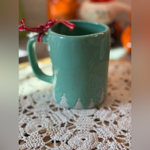 Rae Dunn “Merry” Mug - Picture 3 of 4